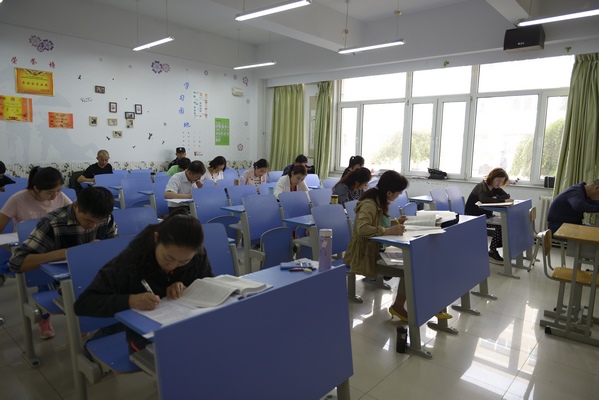 2017年内蒙古自治区中级会计职称考试报名人数22666人