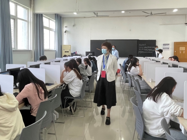 浙江温州2023年高级会计师考试人数为489人