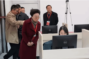 中税协会长宋兰等在首都经济贸易大学考点巡视