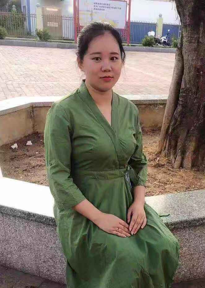 张晶 生活照