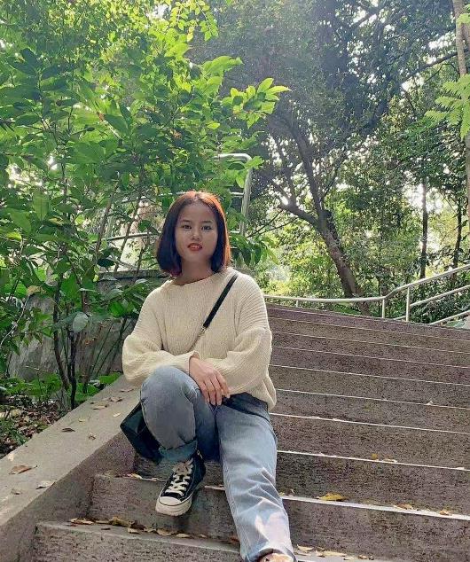 李莉华个人照片