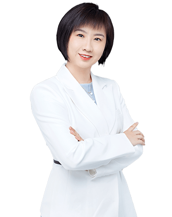张 楠